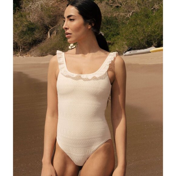 Andie Swim The Hydra One Piece Women’s Size Small Vanilla Crochet Lace Swimsuit - Picture 12 of 16